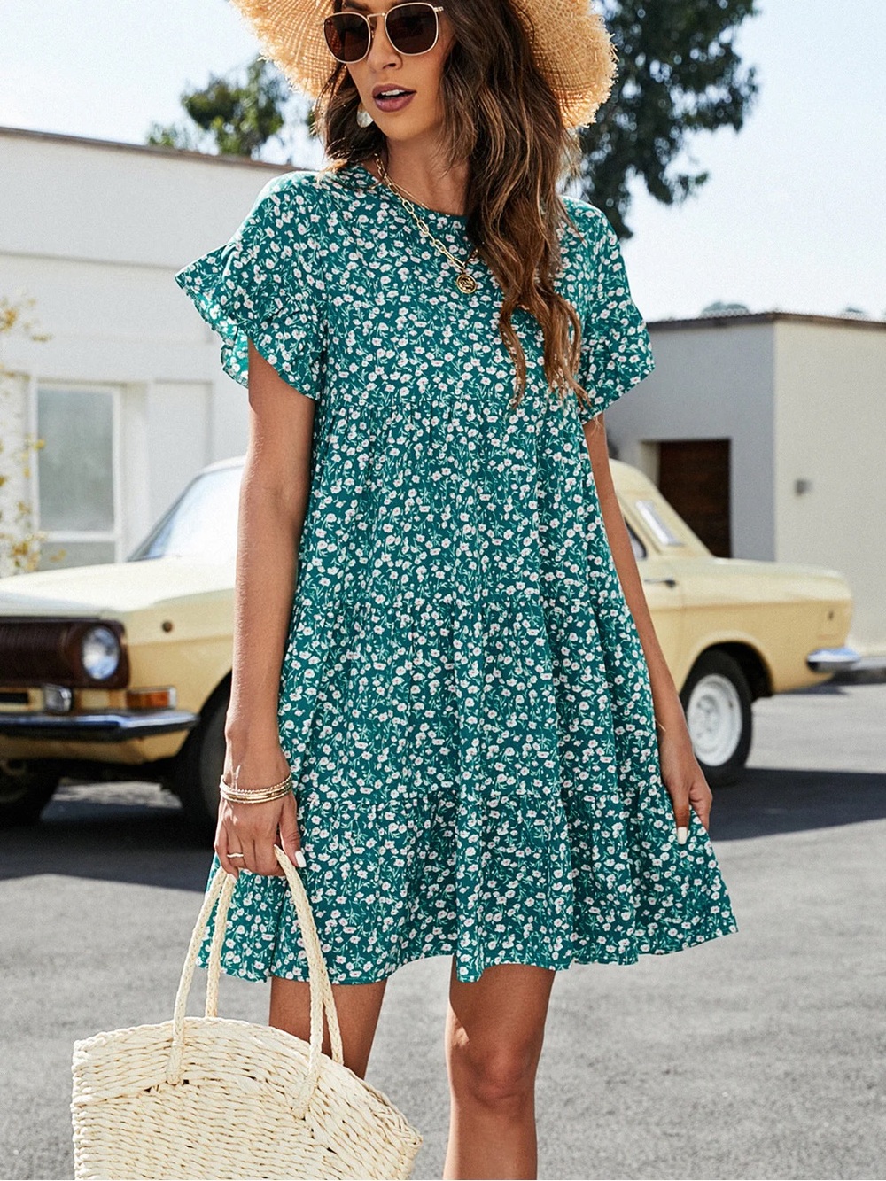 Petal & Pup Floral Flutter Sleeve Dress Green Multi Size US 6